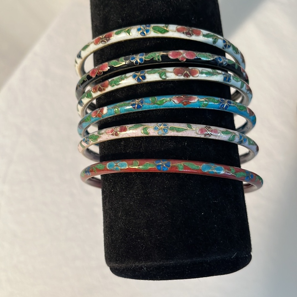 Cloisonn Set Of 6 Bangles 7” - image 1